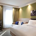 Hampton By Hilton Tivoli 3*