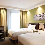 Hotel Hampton By Hilton Tivoli Aken