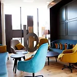 Hampton By Hilton Tivoli Hotel