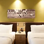 Szálloda Hampton By Hilton Tivoli