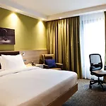 Hampton By Hilton Tivoli Aken