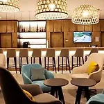 Hotel Hampton By Hilton Tivoli 3*
