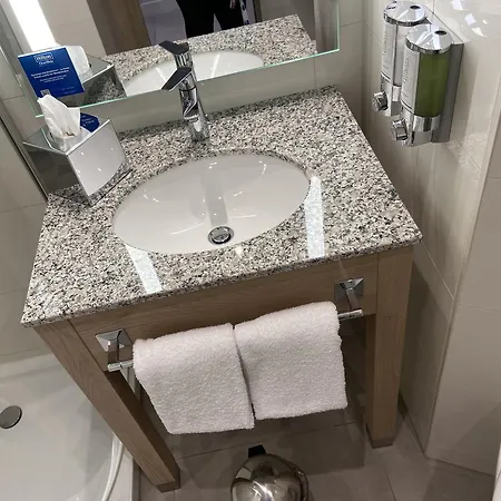 Hampton By Hilton Tivoli 3* Aquisgrana