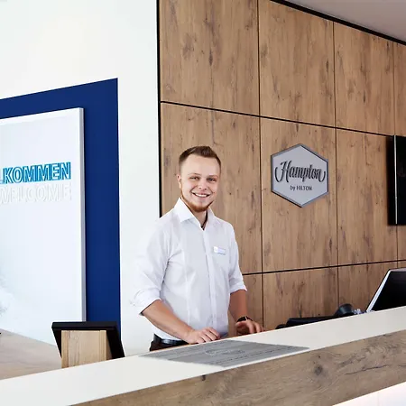 Hampton By Hilton Tivoli