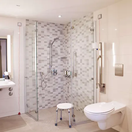 Hampton By Hilton Tivoli Hotel 3*