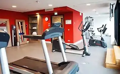 Hampton By Hilton Tivoli Aken