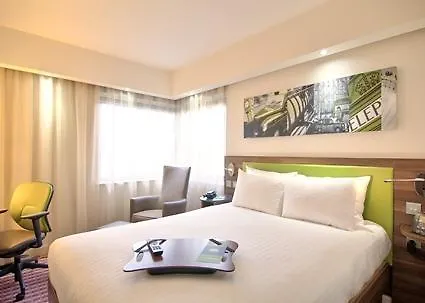 Hampton By Hilton Tivoli Hotel 3*