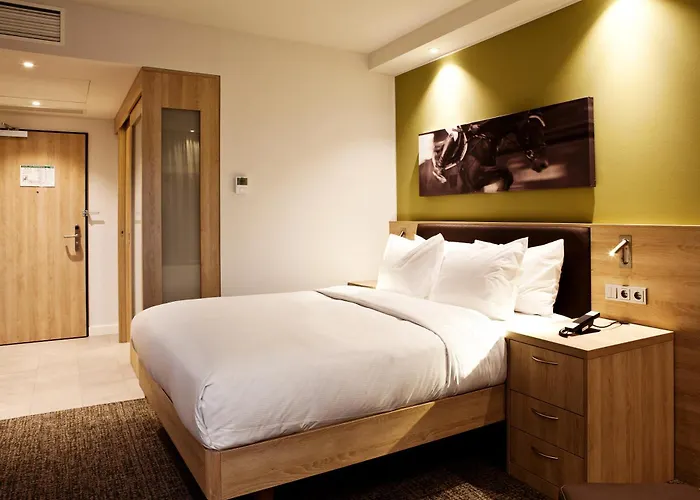 Ξενοδοχείο Hampton By Hilton Tivoli 3*